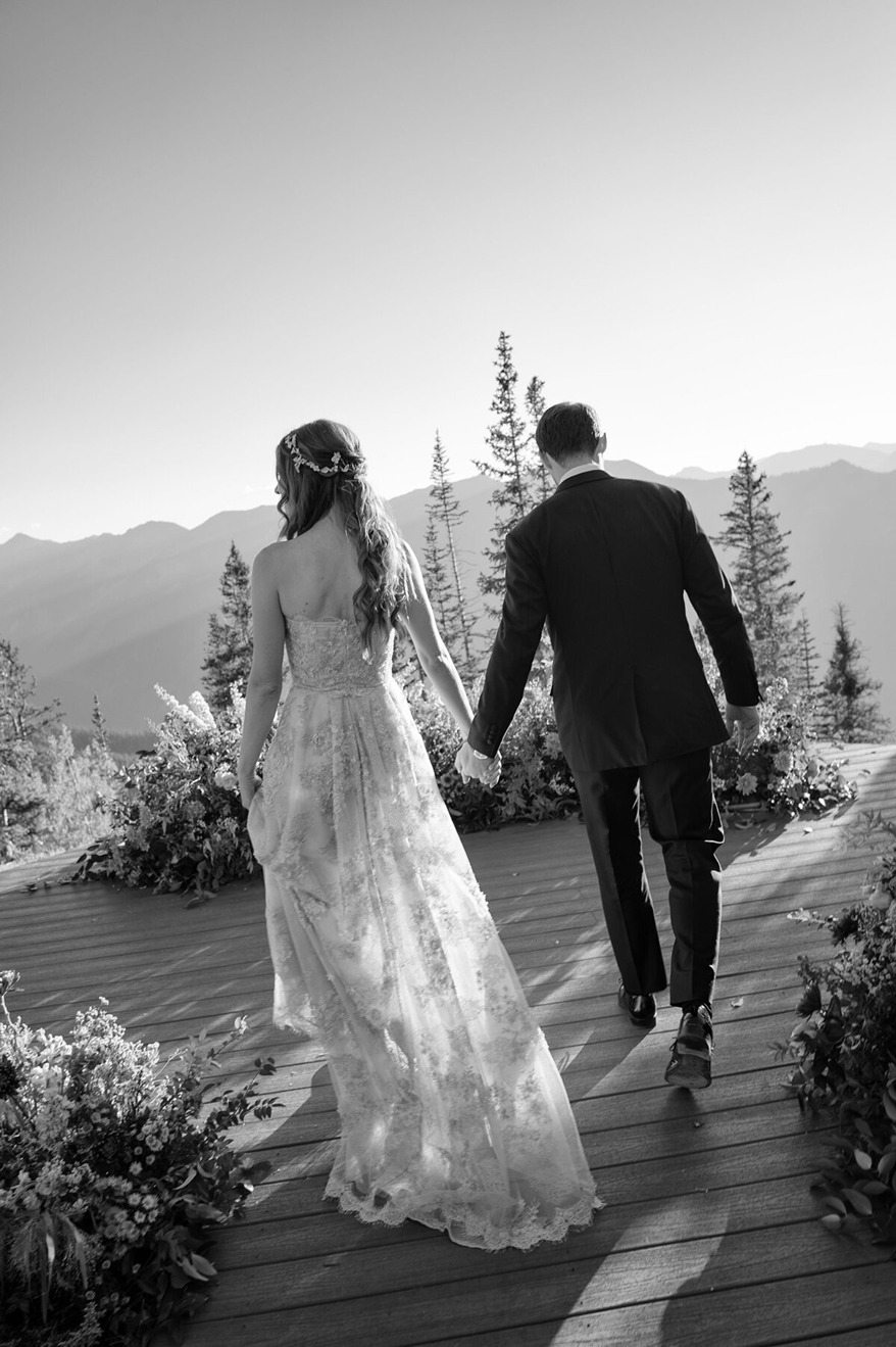 a bride and groom who managed an aspen wedding cost