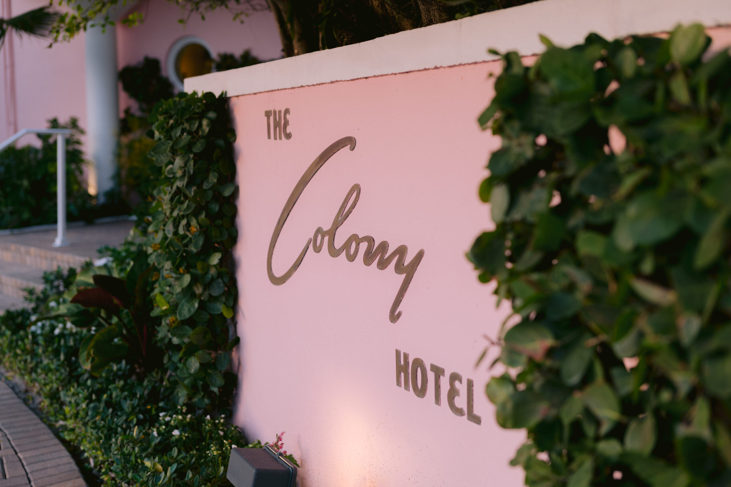 the iconic colony hotel in palm beach, fl